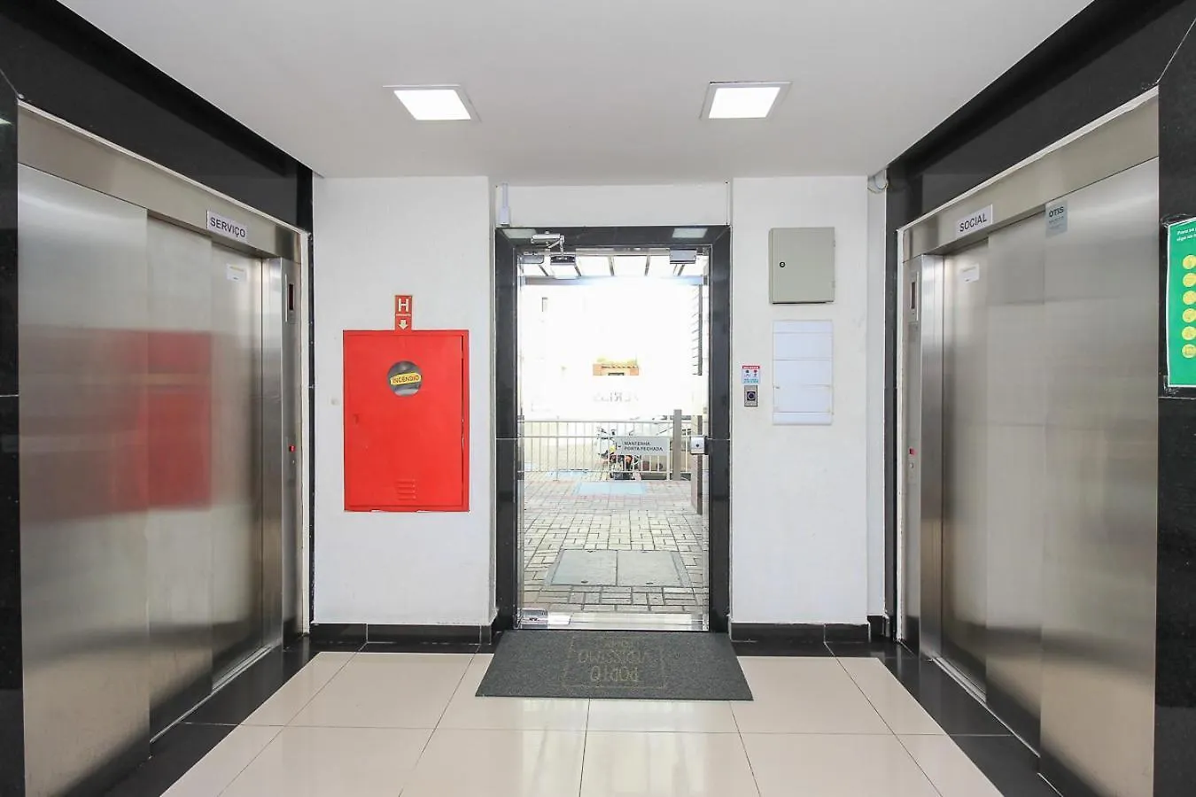 Ap Cloe Com Piscina Proximo Ao Aeroporto Apartment Porto Alegre